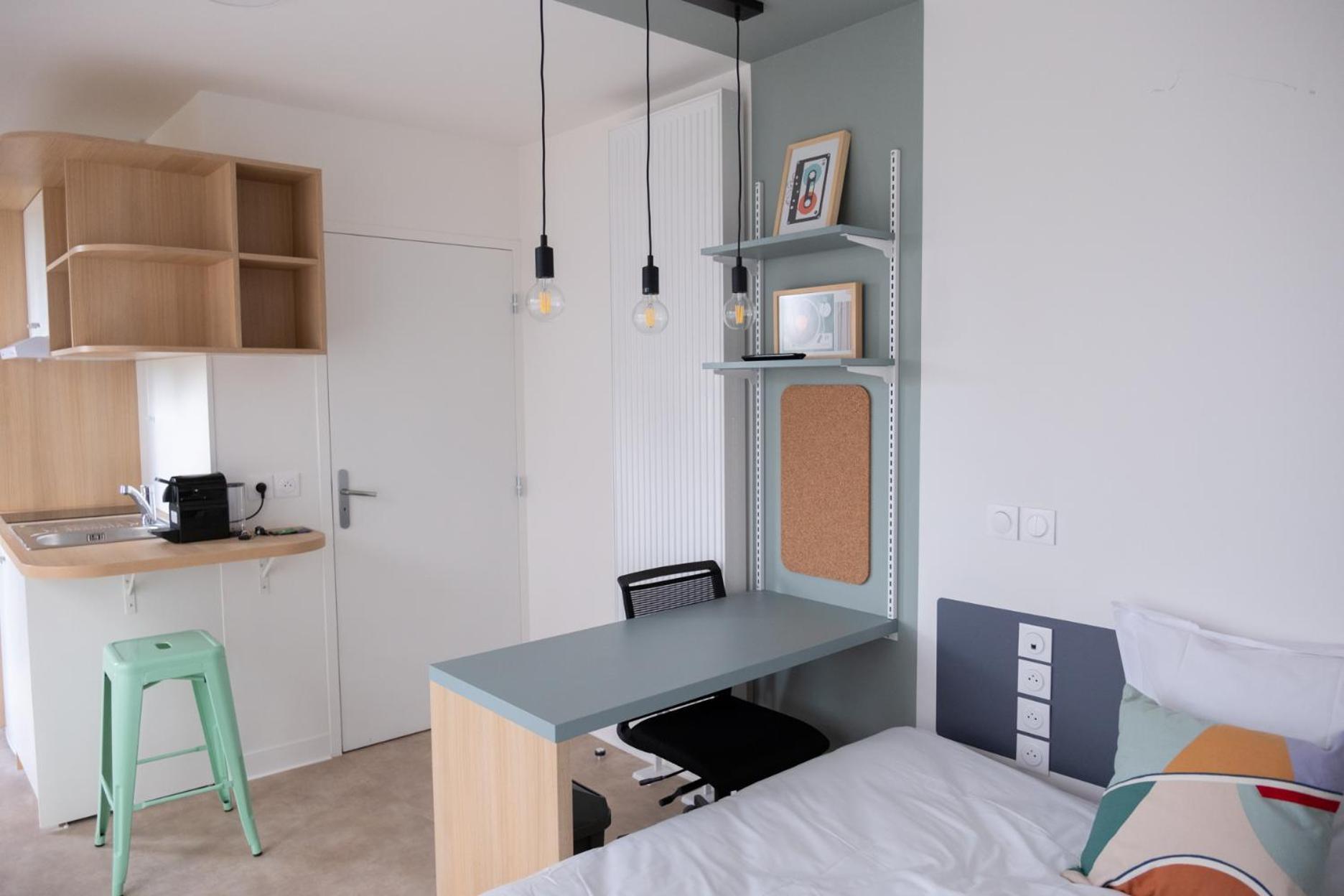 Residence Kley Клиши Екстериор снимка