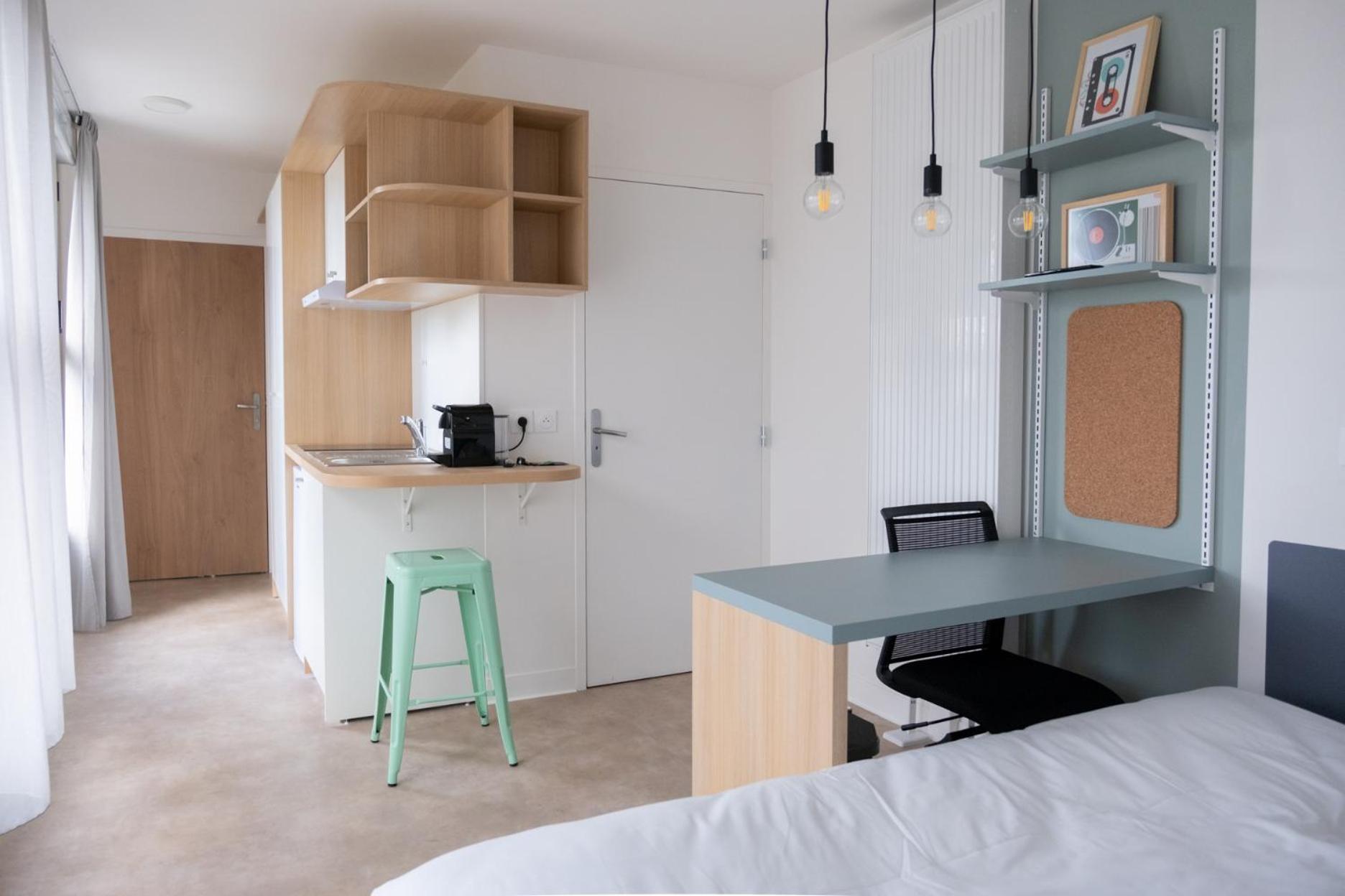 Residence Kley Клиши Екстериор снимка