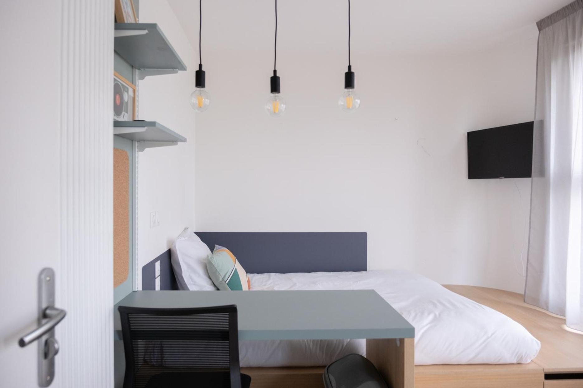 Residence Kley Клиши Екстериор снимка